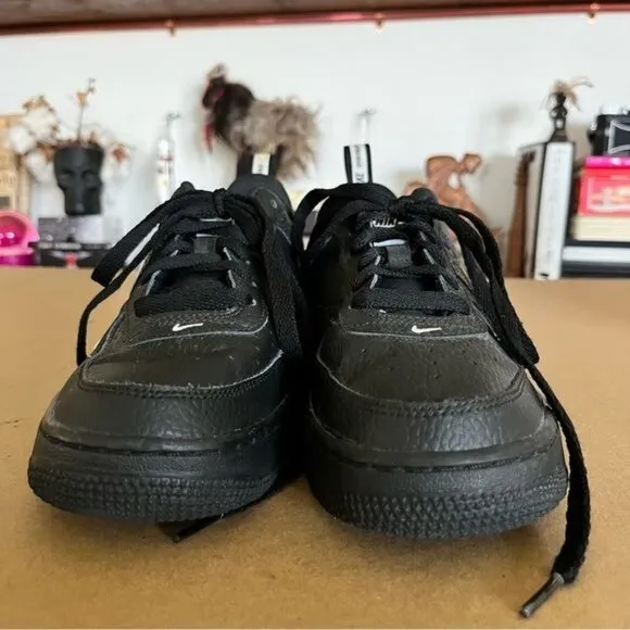 NIKE The Air Force 1 '07 Lv8 Utility Grade School Lifestyle Shoes