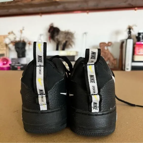 NIKE The Air Force 1 '07 Lv8 Utility Grade School Lifestyle Shoes