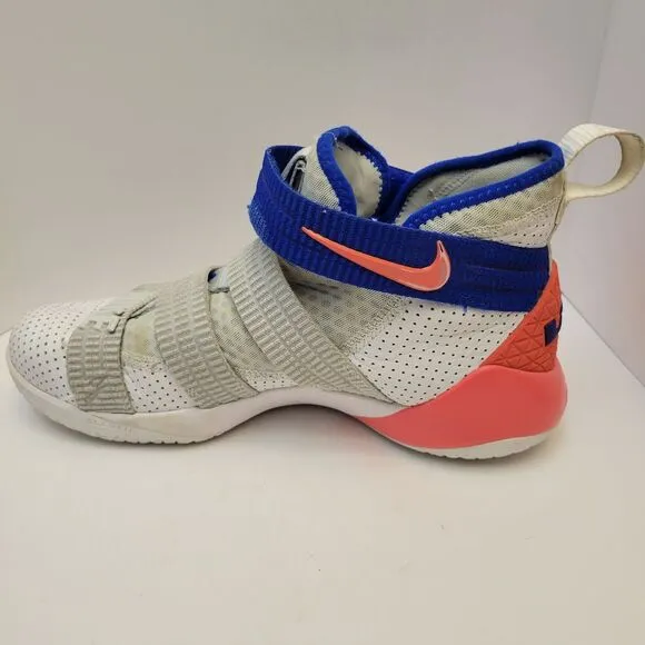 Nike Zoom LeBron Soldier Eleven Ultramarine US Size 8.5 Red/Blue - 897646-101