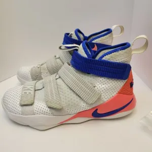 Nike Zoom LeBron Soldier Eleven Ultramarine US Size 8.5 Red/Blue - 897646-101