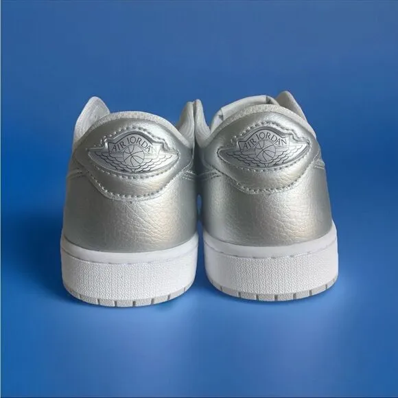 Nike Air Jordan 1 Retro Low OG Shoes Gray Metallic Silver CZ0790-002 Men's 12