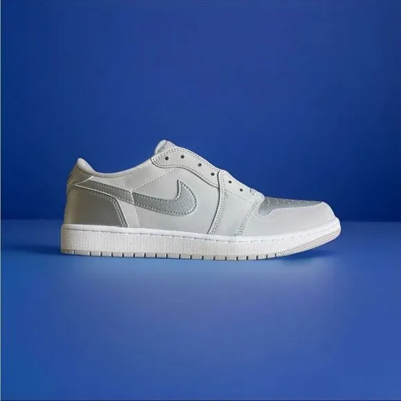 Nike Air Jordan 1 Retro Low OG Shoes Gray Metallic Silver CZ0790-002 Men's 12