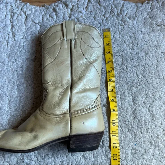 Nocona Women's Vintage Iridescent Cream Western Cowboy Boots Size 8C