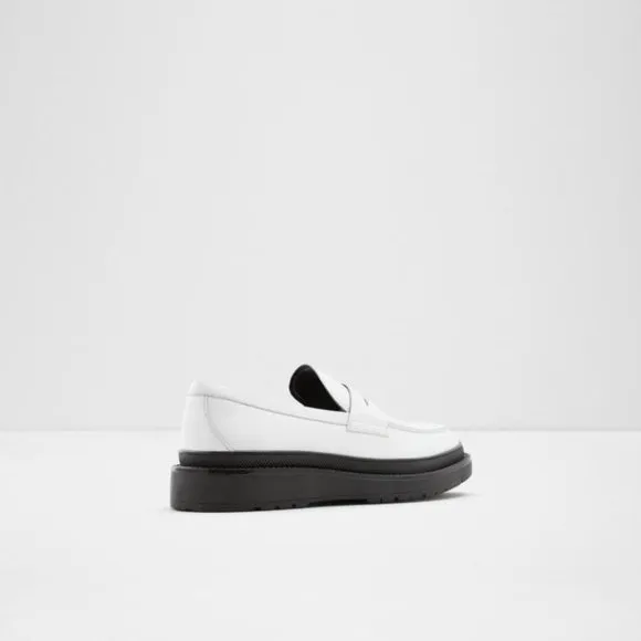 NWOB Aldo Kerouac Penny Loafer In White