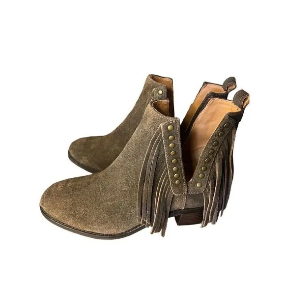 NWOB MYRA Women's Chocolate Brown Suede Fringe Cyno Boho Cowgirl Booties Size 7