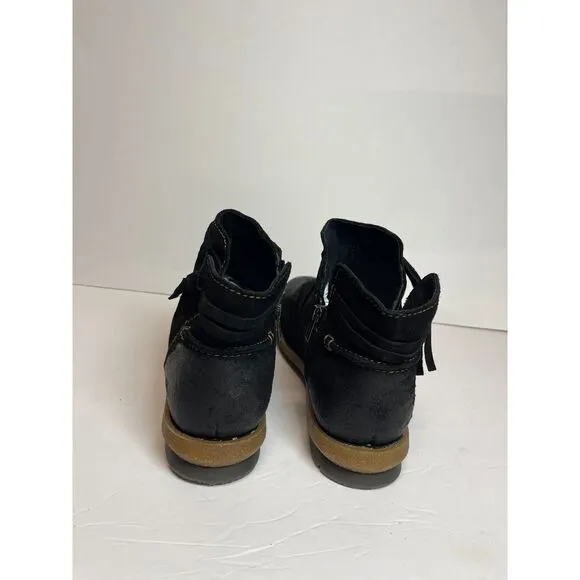 NWOT Born Wynter Comfort Booties Black Suede Ankle Boots - Size 10
