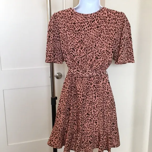 NWOT gorgeous leopard print dress