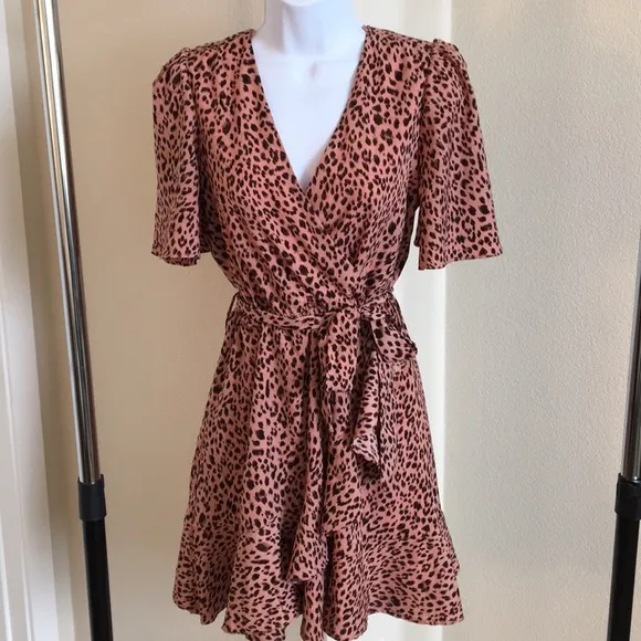 NWOT gorgeous leopard print dress