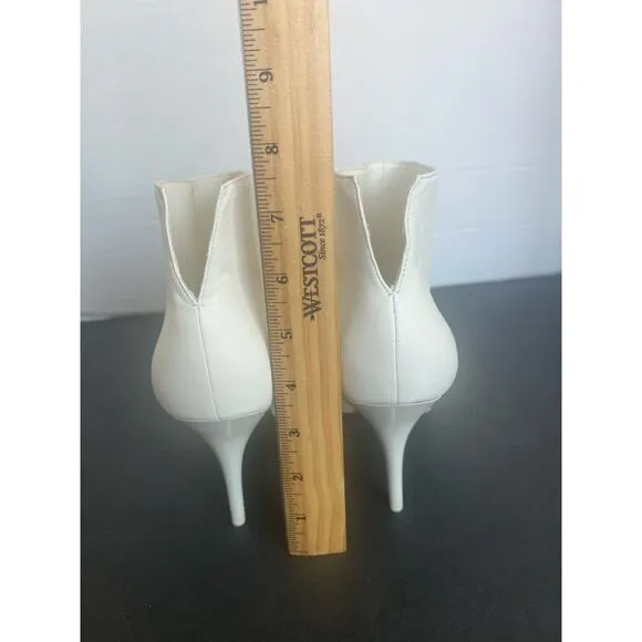 NWOT Marc Fisher LTD Fenet White Leather PullOn Pointy Toe Stiletto Heel Boot 7M