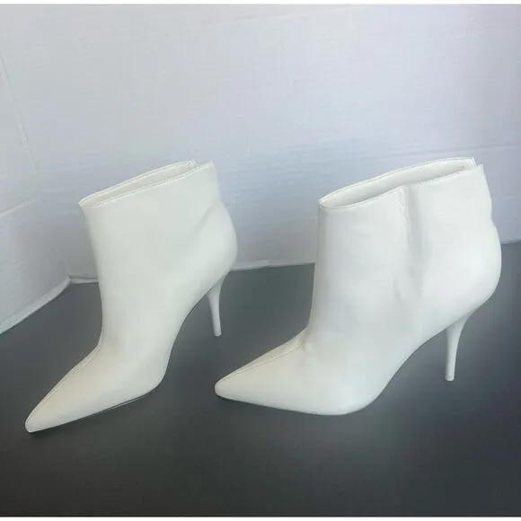 NWOT Marc Fisher LTD Fenet White Leather PullOn Pointy Toe Stiletto Heel Boot 7M