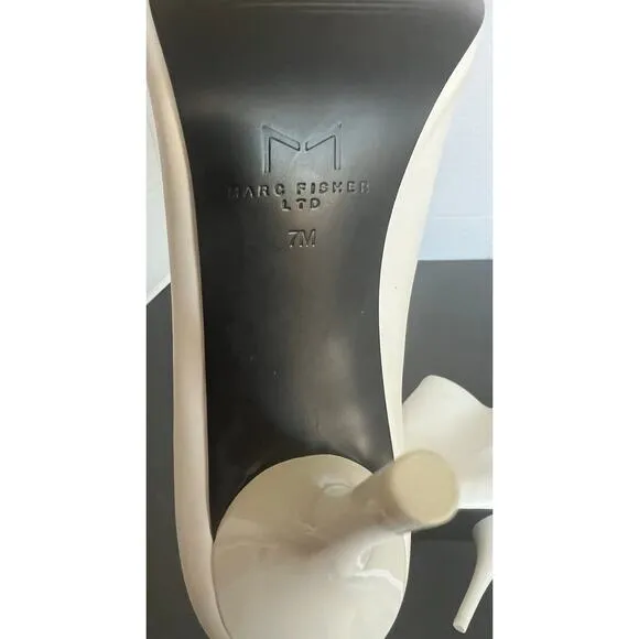 NWOT Marc Fisher LTD Fenet White Leather PullOn Pointy Toe Stiletto Heel Boot 7M