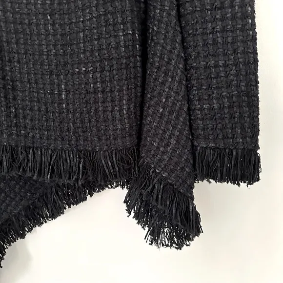 NWOT NIC   ZOE Asymmetrical Fringed Hem Skirt