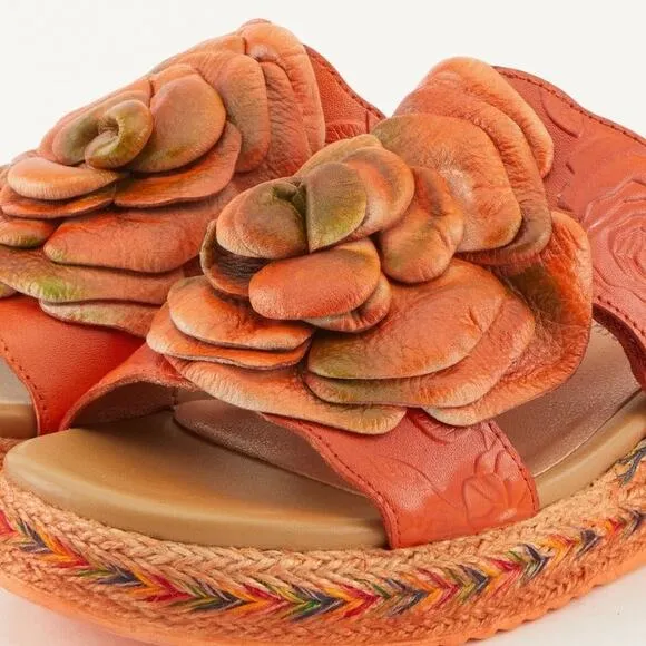 NWOT Spring Step L'Artiste Balharbor Leather Hand Painted Boho Sandals Size 38