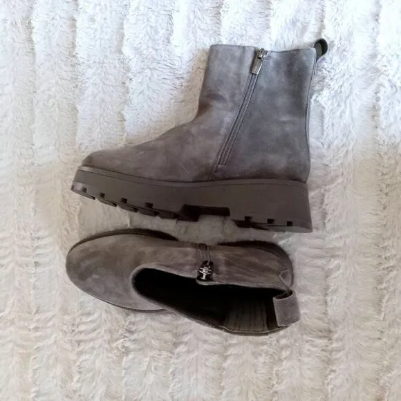 NWOT Vince Camuto Moto Boots Size 7.5 Brown Suede Zipper Neframes Ankle Bootie