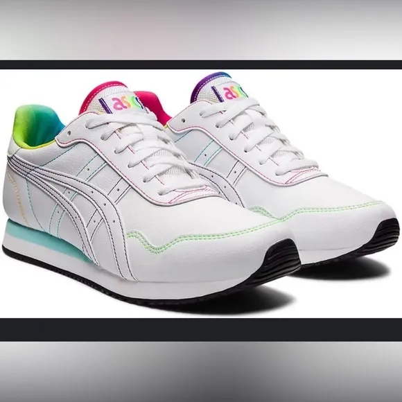 NWT ASICS Tiger Runner Unisex shoes