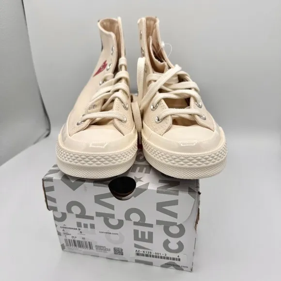 NWT Commes Des Garçons CDG Play Converse High Top Chuck 70 Heart Sneakers Cream