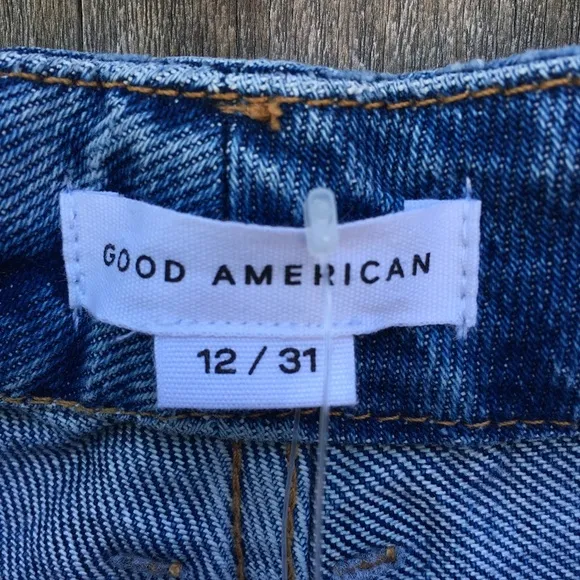 NWT Good American Good Vintage Jagged Hem Jean Blue 31