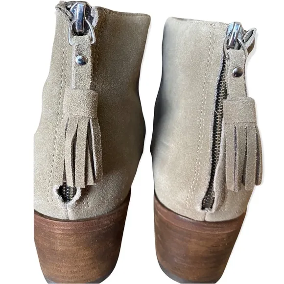 NWT Matt Bernson Beige Suede ankle boots Boho Booties Size 8