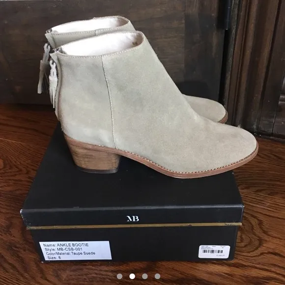 NWT Matt Bernson Beige Suede ankle boots Boho Booties Size 8