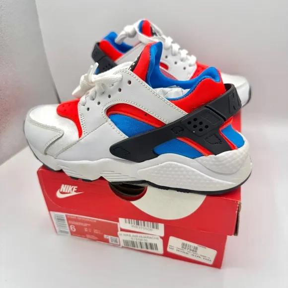NWT Nike Hurache Women’s Sneakers in White Bright Crimson / Photo Blue / Black
