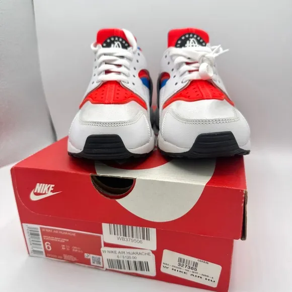NWT Nike Hurache Women’s Sneakers in White Bright Crimson / Photo Blue / Black