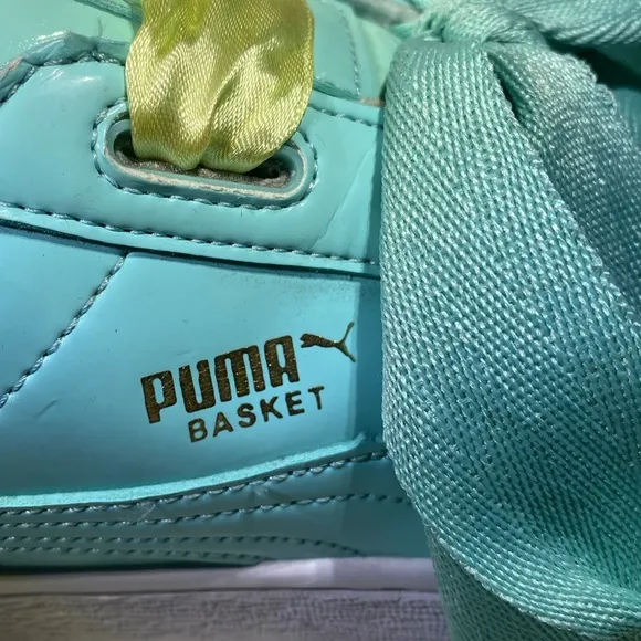 NWT Puma Basket Heart Patent Junior Trainers Shoes Aruba Blue Size 5C or 6.5W