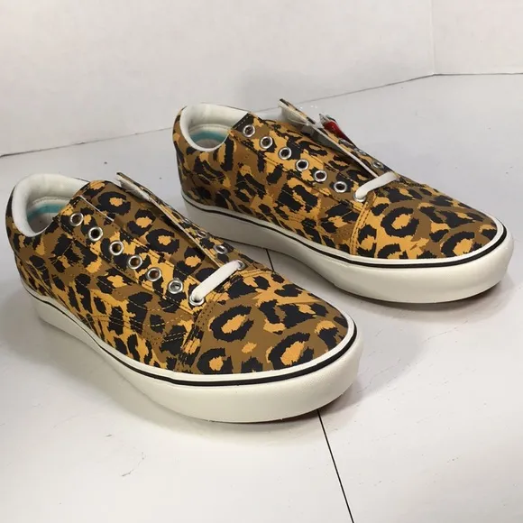 NWT Vans Old Skool Comfycush Skateboard Shoes Leopard Design Men’s 10
