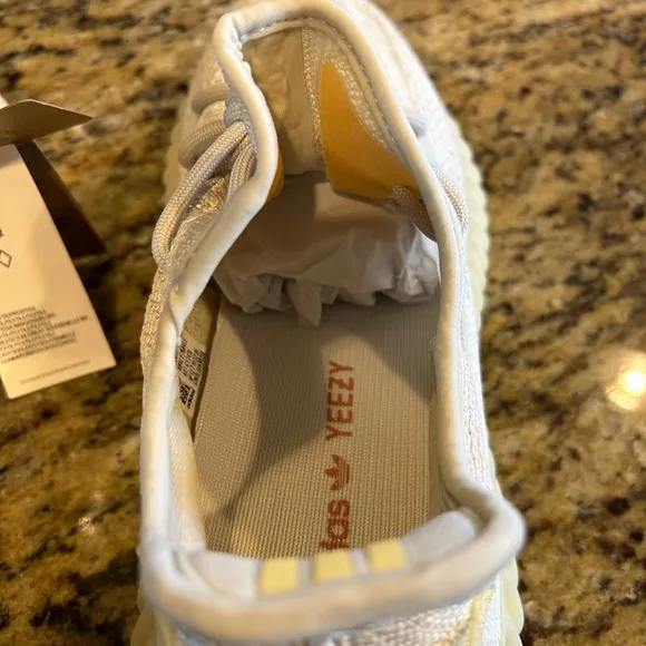 NWT Yeezy Boost 350 V2 “Light” Color Changing Shoes