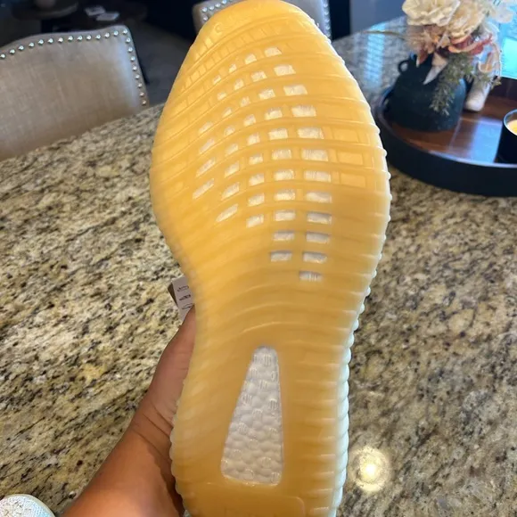 NWT Yeezy Boost 350 V2 “Light” Color Changing Shoes