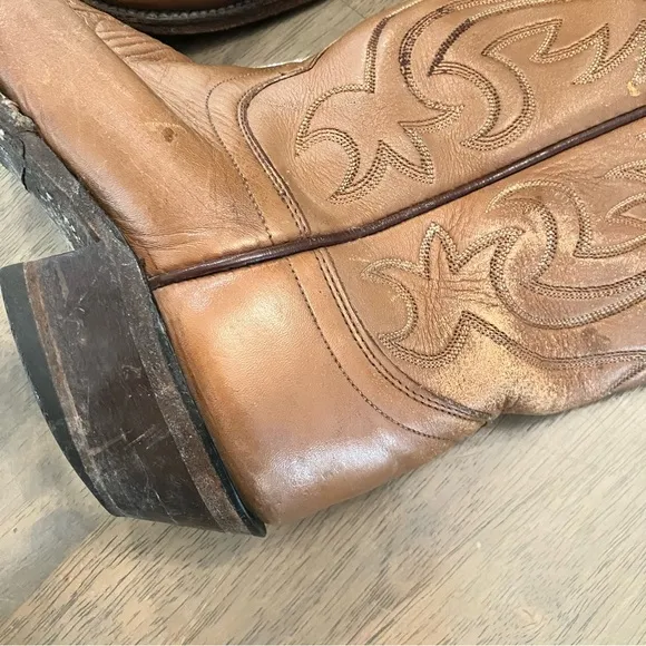 Olathe Men's 9 B Leather Cowboy Western Boots Brown Made in USA Vintage Tan