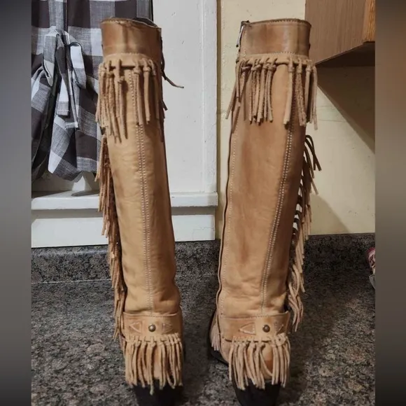 Old Gringo Nikka Beige tall fringe cowgirlBoots boho southwestern RTL $595 7.5
