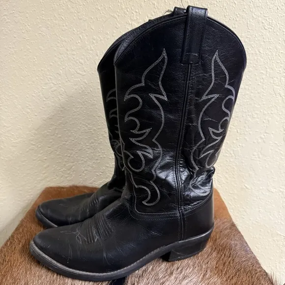 Old West Mens 9 EE Black Leather Round Toe Western Cowboy Boots Rodeo Farm Ranch