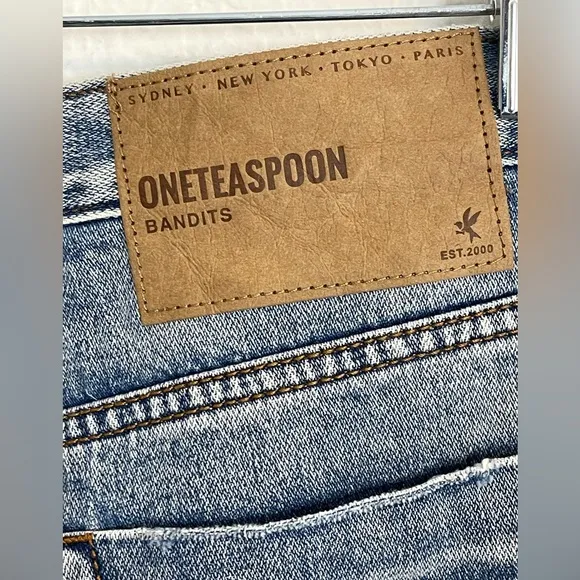 One Teaspoon women’s Hendrixe Bandit shorts, size 30. NWT