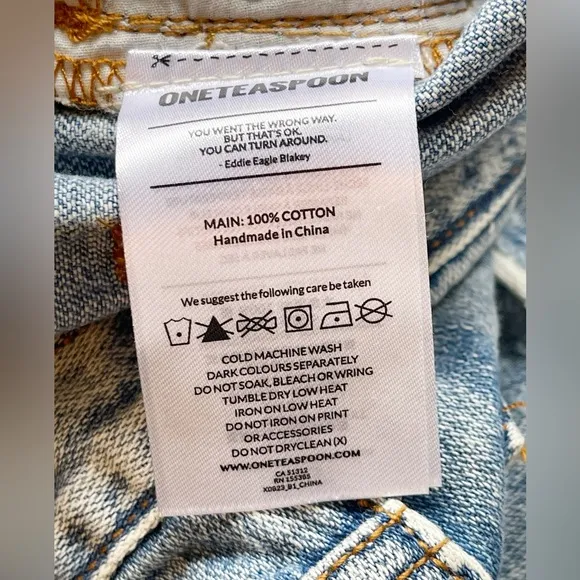 One Teaspoon women’s Hendrixe Bandit shorts, size 30. NWT
