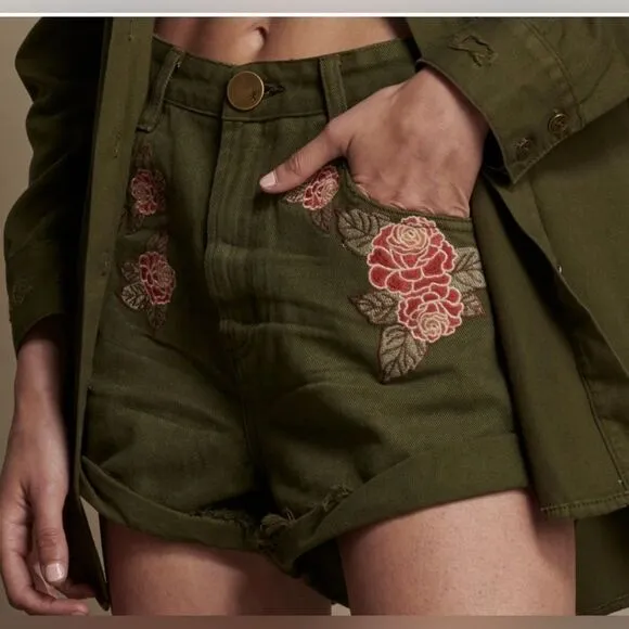 One Teaspoon Bandits Shorts Olive High Waist Floral Denim. 30. NWT