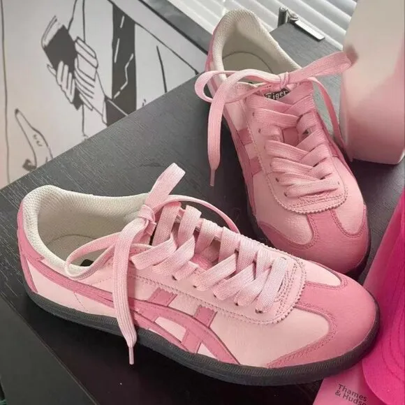 Onitsuka Tiger Women's Sports Shoes Brand new