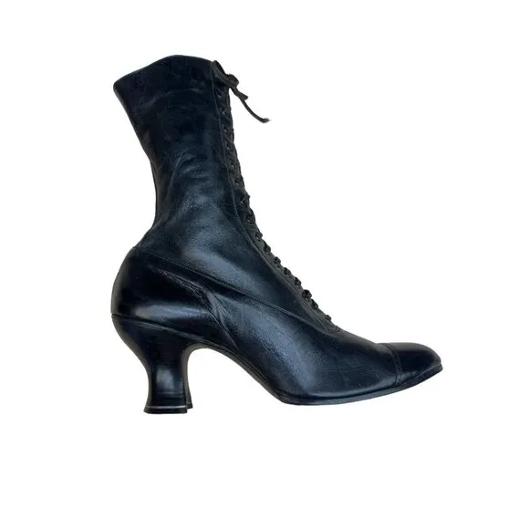 Original Vintage 1910s-1920s Black Lace Up Louis Heel Boots | Approx Sz 6-6.5