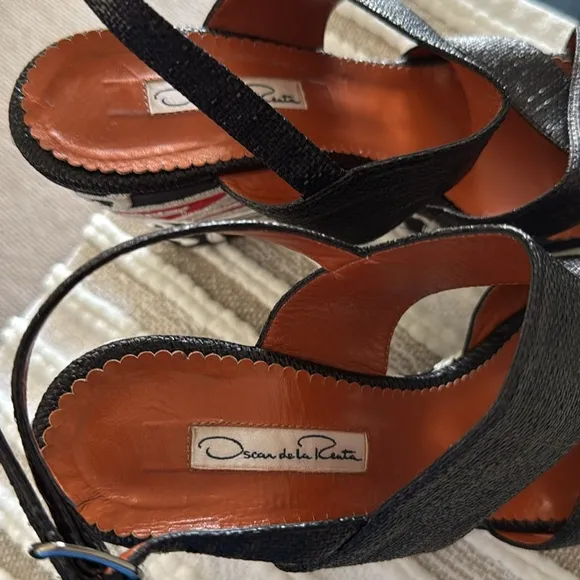 Oscar De La Renta Wedge Sandals Women’s 39 US 9 Embroidered Boho Floral Black