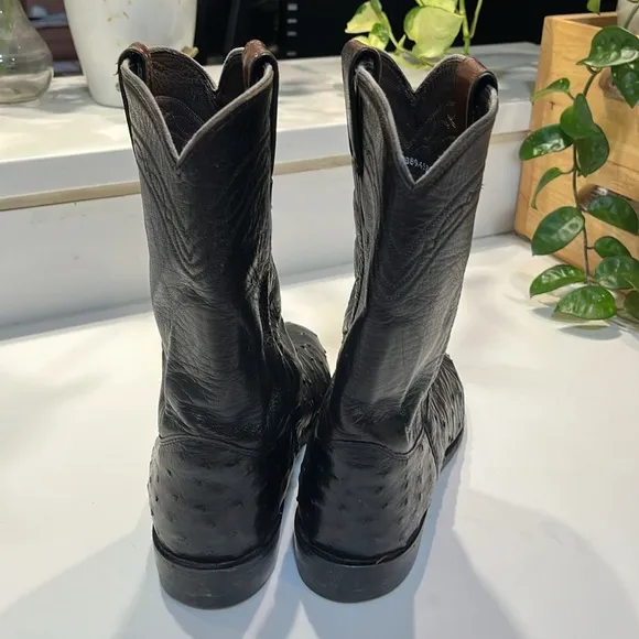 Ostrich Dark Brown Justin Leather Cowboy Boots.  Size 8D
