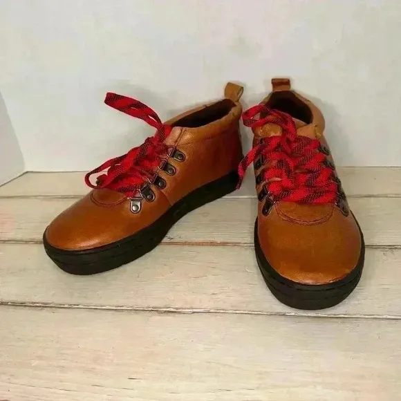OTBT Women's Green Lake Fashion Havana Boot Brown Leather Platform Bootie Sz 7