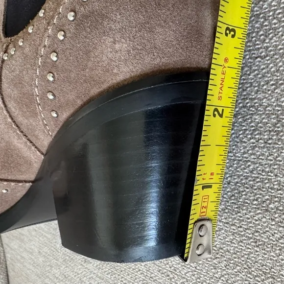 Paige Chelsea Willa Tan Suede Studded Boots Size 9 Western Boho Cowgirl Pointed