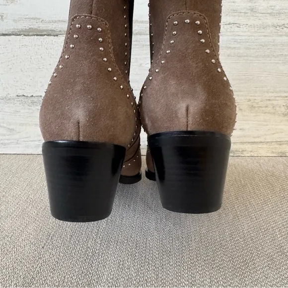 Paige Chelsea Willa Tan Suede Studded Boots Size 9 Western Boho Cowgirl Pointed