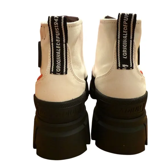Palladium Revolt Hi TX Women's Boots Star White Black Chunky Platform Size 10