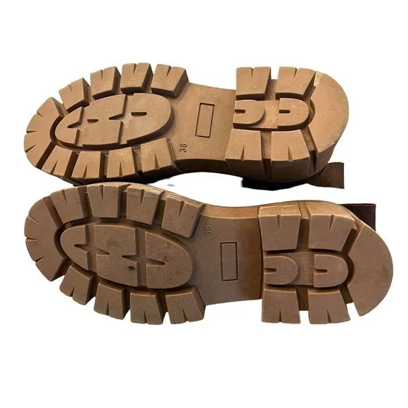 PAPUCEI Gemo Platform Chunky Heel Shoe Street Wear Size 7.5‎ US  38 Euro NEW