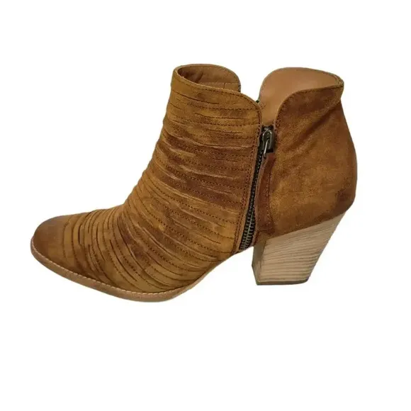 Paul Green Malibu Coastal Cowgirl Brown Distressed Leather Ankle Boots 6
