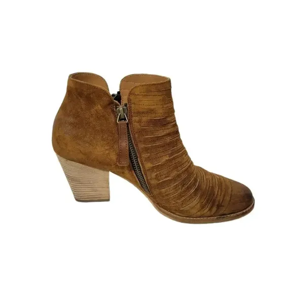 Paul Green Malibu Coastal Cowgirl Brown Distressed Leather Ankle Boots 6