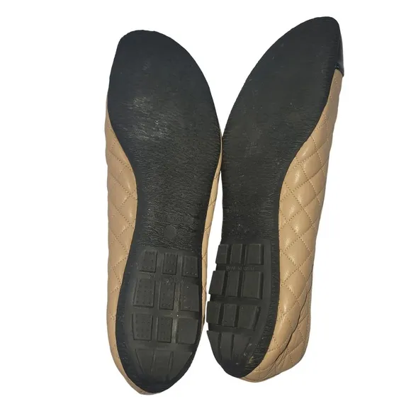 PAUL MAYER Womens's Size 10 Black/Tan Quilted Quilted Ballet Flat Preppy Cottage