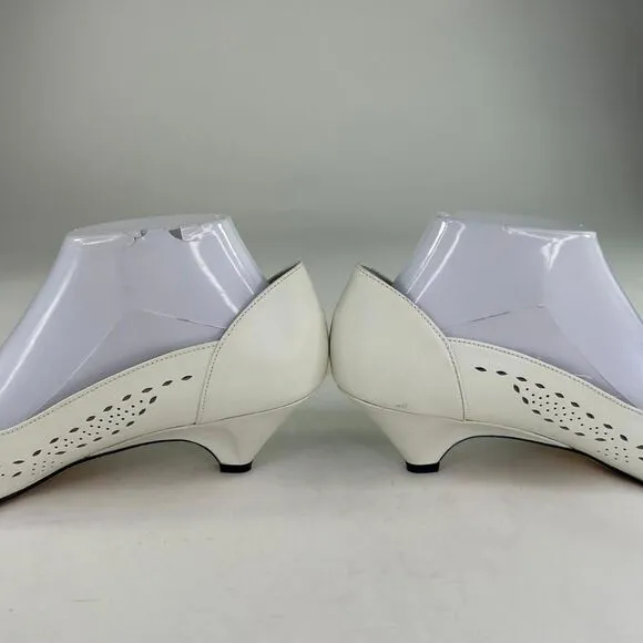 Peacock Alley Women White Leather Pumps US 8.5 M Perforated Dress Shoes Low Heel