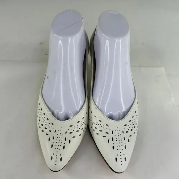 Peacock Alley Women White Leather Pumps US 8.5 M Perforated Dress Shoes Low Heel