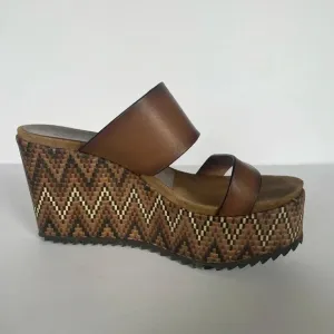 Pedro Garcia Brown Leather wedge platform sandals. US size 7.   (37.5 EU)